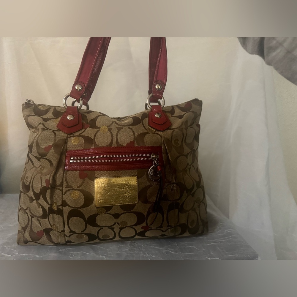 COACH POPPY LARGE TOTE HANDBAG  LEATHER/CANVAS GOLD POLKA DOTS AND HEARTS